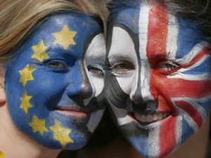 Warga Inggris Protes Hasil Referendum