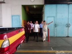 Dirut AP II Cek Keamanan Bandara dan Beri Semangat Pegawai yang Tak Mudik