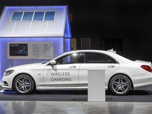 Mobil Listrik Lebih Murah Jika Tak Kena Pajak Macam-macam