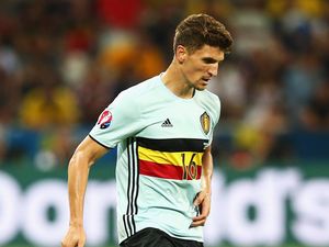 PSG Dapatkan Bek Kanan Belgia