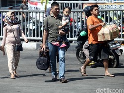 Hai Orang Tua, Pastikan Anak Nyaman Saat Mudik dengan Tips Dokter Ini