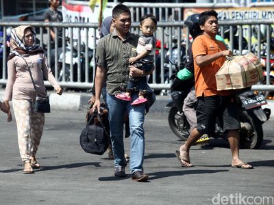 Terminal Pulogadung Mulai Sepi Pemudik