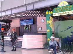 Bandara Halim Perdanakusuma Dijaga Personel TNI Bersenjata Laras Panjang