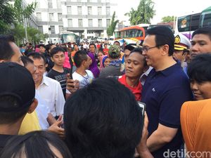Ahok Ingin Terminal Pulogadung Ditutup dan Berganti Rusun di 2017