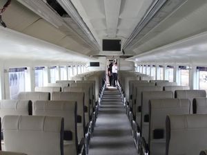 Ini Perbedaan Kereta Ekonomi Rasa Eksekutif dengan Kereta Bisnis