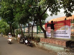 Jelang Lebaran, Wajah Sjafrie Sjamsoeddin Terpampang di Sudut-sudut Jakarta