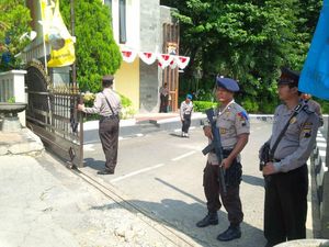 Tak Mau Kecolongan Aksi Teror, Polda Jateng Perketat Keamanan Markas