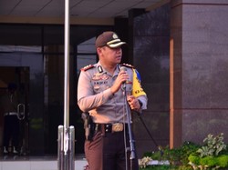 Jaga Malam Takbiran, Kapolres Karawang Sebar Personel di Daerah Rawan