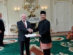 Dubes RI di Inggris Serahkan Surat Kepercayaan ke Presiden Irlandia