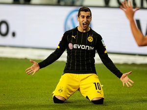 MU Resmi Dapatkan Mkhitaryan