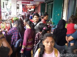 Hari Kedua Lebaran, Warga Padati Kawasan Malioboro