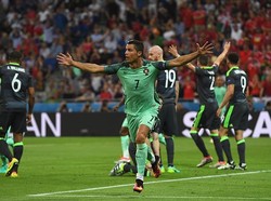 Ronaldo dan Nani Antar Portugal ke Final Piala Eropa 2016