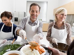 Chef Top Dunia, Massimo Bottura Akan Buka Restoran Khusus Tunawisma di Sydney
