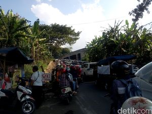 Lalin Nagreg-Garut Padat, Sistem Satu Arah Menuju Bandung Ditunda
