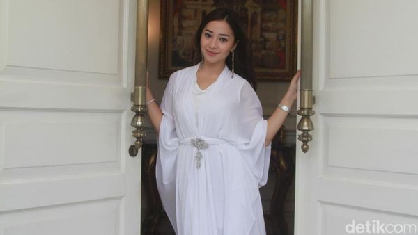 Intip Suasana Lebaran di Kediaman Nikita Willy