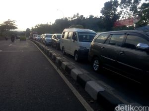 Arus Mudik di Nagreg Masih Padat Merayap, Jalur Brebes Lancar