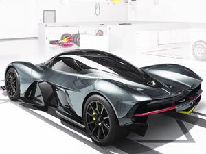 Mobil Super Aston Martin dan Red Bull Banjir Order Mobil Super Aston Martin dan Red Bull Banjir Order