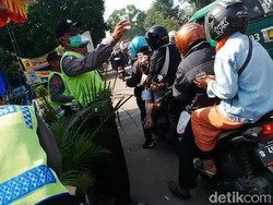 Rancaekek Macet Parah, Didominasi Pemudik Lokal