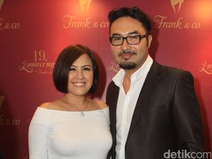 Surya Saputra dan Cynthia Lamusu Bicara Perkembangan Bayi Kembarnya Surya Saputra dan Cynthia Lamusu Bicara Perkembangan Bayi Kembarnya