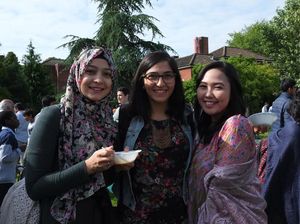 Merayakan Idul Fitri di Southampton Inggris dengan Bakso