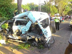 Kecelakaan Beruntun di Kolonel Masturi Cimahi, 6 Orang Tewas