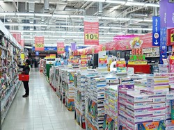 Jelang Tahun Ajaran Baru, Transmart Carrefour Gelar Promo Alat Tulis