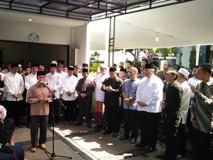 Doa Yusuf Mansur: Ya Allah, Jadikan Anak-anak Husni Kamil Hafiz dan Hafizah