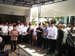 Doa Yusuf Mansur: Ya Allah, Jadikan Anak-anak Husni Kamil Hafiz dan Hafizah