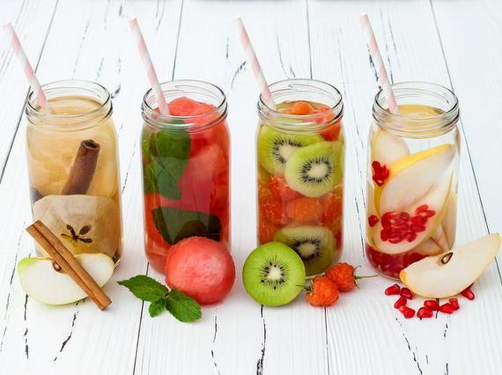 Minuman Detox untuk Perut Buncit, Buat yang Ingin Selalu Sehat Minuman Detox untuk Perut Buncit, Buat yang Ingin Selalu Sehat