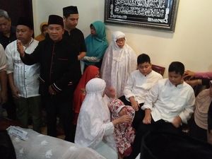 Kakak Husni: Maafkan Adik Saya Bila Ada Kata-kata yang Salah