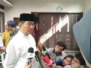 Ketua DKPP: Husni Kamil Manik Pekerja Keras dan Berkepala Dingin