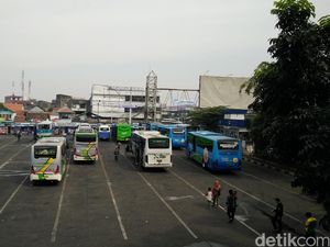 Terminal Cicaheum Masih Lengang, Puncak Kepulangan Diprediksi Nanti Malam