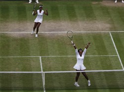 Cuma Terpaut Beberapa Jam Serena Mainkan Final Kedua... dan Kembali Juara!