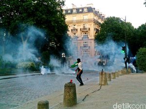 Ricuh di Fan Zone Paris Ricuh di Fan Zone Paris