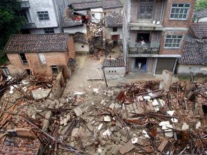 Topan Nepartak Terjang China, 9 Orang Tewas dan 18 Lainnya Hilang Topan Nepartak Terjang China, 9 Orang Tewas dan 18 Lainnya Hilang