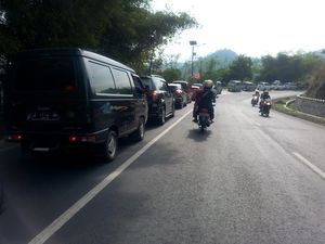Meski Arus Balik Mulai Menurun, Siang ini Jalur Selatan Jabar Masih Padat