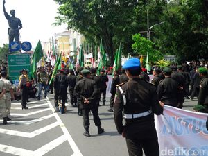Warga Solo Demo Lagi soal Terorisme, Kali ini Pesertanya 1.000-an Orang Warga Solo Demo Lagi soal Terorisme, Kali ini Pesertanya 1.000-an Orang