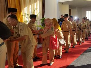 Halal Bihalal dengan PNS, Bupati Anas Bercanda soal Piala Eropa dan Kinerja