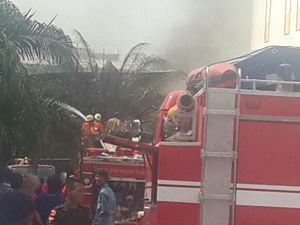 Kebakaran di Penjaringan Padam, Bengkel dan Rumah Petak Hangus