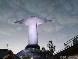 Seperti Apa Pemandangan dari Puncak Cristo Redentor Brasil?