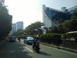 Jakarta Lengang di Hari Pertama Kerja, Thamrin ke HR Rasuna Said 15 Menit