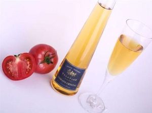 Jus Tomat Ini Tidak Berwarna Merah Tetapi Kuning Keemasan