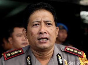 Polisi Analisis Hasil Klarifikasi soal Kerumunan Acara HRS di Petamburan Polisi Analisis Hasil Klarifikasi soal Kerumunan Acara HRS di Petamburan