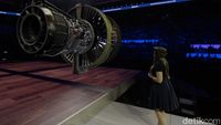 Mengintip Masa Depan dari HoloLens