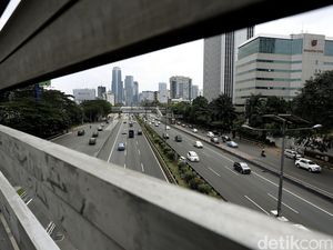 Jalan di Jakarta Masih Lengang
