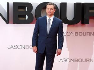 Matt Damon Nangis, Stillwater Dapat 5 Menit Standing Ovation di Festival Film Cannes