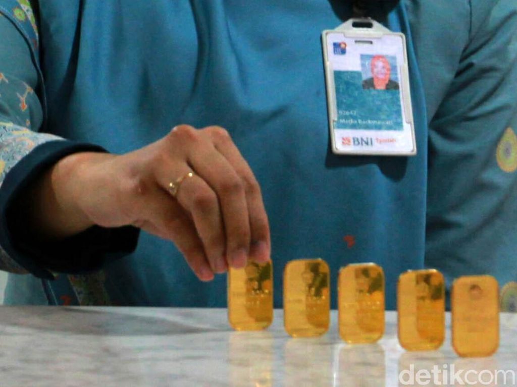 Harga Emas Antam Turun Rp 1.000/Gram Harga Emas Antam Turun Rp 1.000/Gram