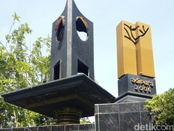 Tugu Adipura Pekanbaru Bopeng setelah 6 Lempengan Dicuri, Begini Penampakannya