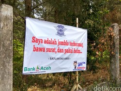 Polisi di Aceh Besar Pasang Spanduk Lucu Seperti ini agar Pemudik Hati-hati