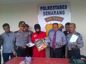 Sarjana Musik Bertato Peti Mati ini Dibekuk Polisi Karena Edarkan Ganja